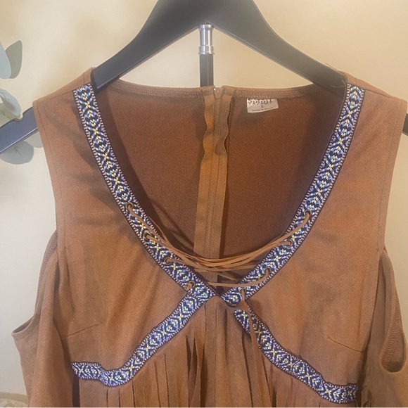 Spirit Adult Indian Princess costume - Picture 2 of 6